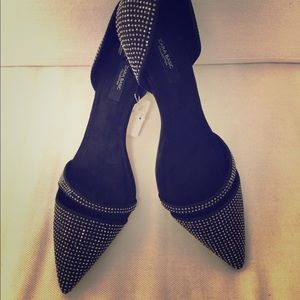 NWT Zara Studded High-Heel Pumps.